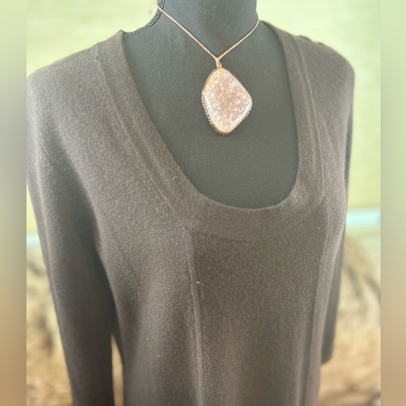 Neiman Marcus Chocolate Brown 100% Cahsmere Dress - Picture 2 of 6